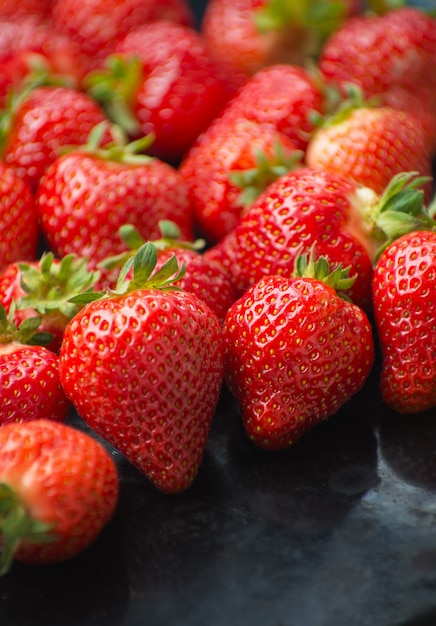 Texture de fond de fraises mûres fraîches