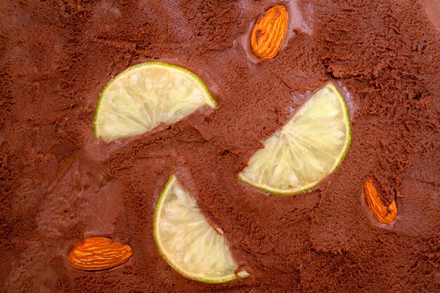 Texture de la glace au chocolat.