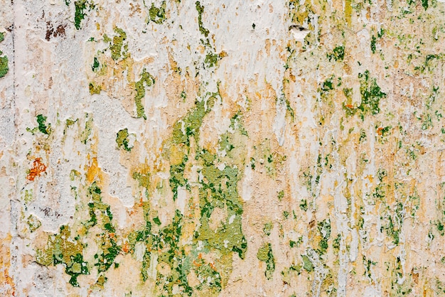 Texture d&#39;un mur de béton avec des fissures et des rayures