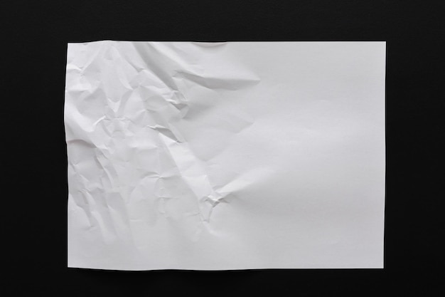 Texture de papier blanc froissé, fond de papier pour la conception avec espace de copie pour le texte, vue de dessus, espace de copie