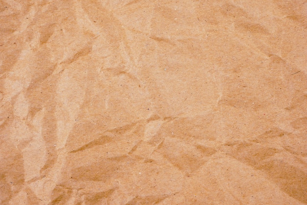 Texture de papier froissé brun