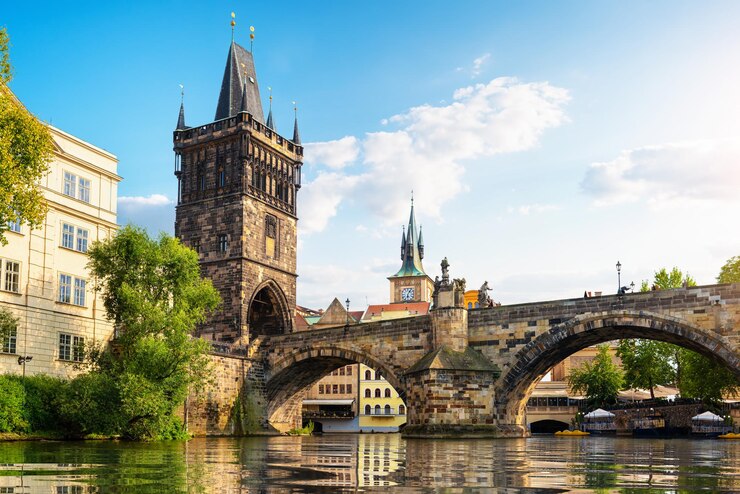 Photo tha charles bridge à prague au jour d'été