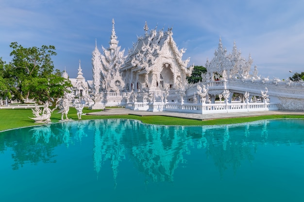 Thai White Temple, Wat Rong Khun, province de Chiang Rai, dans le nord de la Thaïlande