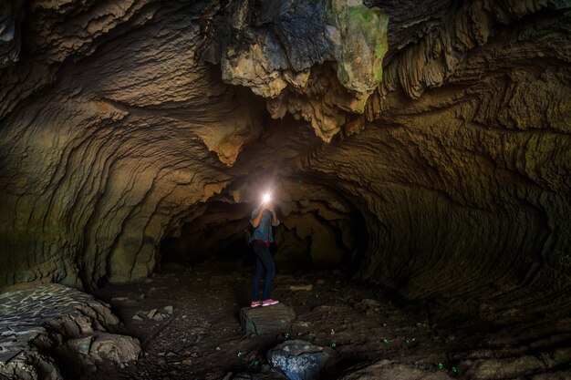 Tham Kaew Surakan (grotte Kaeow Sarakan) Nakhon si thammarat, Thaïlande