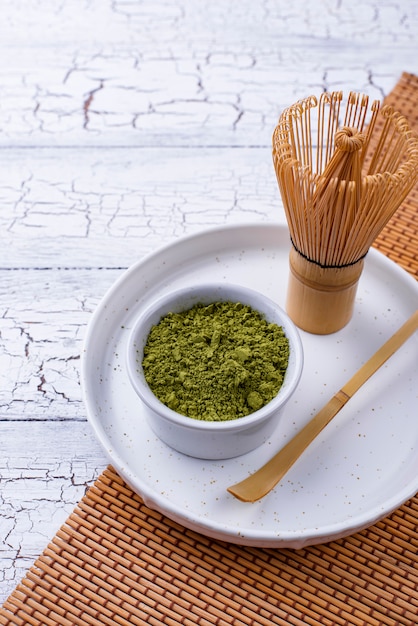 Thé vert matcha japonais en poudre