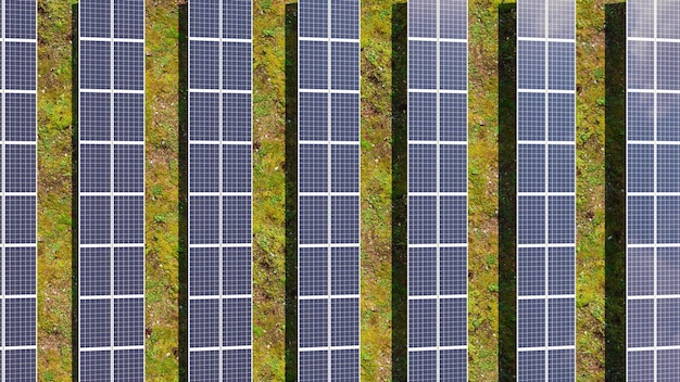 Thème de l'énergie propre de la ferme de panneaux solaires, vue de dessus, thème du renouvellement et de la durabilité