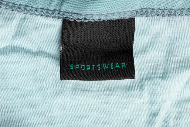 Étiquette de vêtements de sport