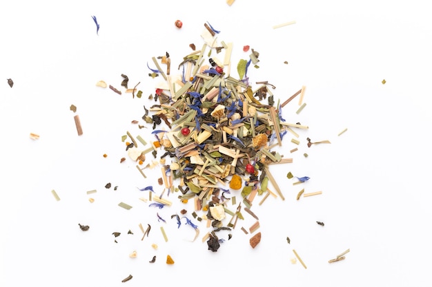 Tisane sur fond blanc