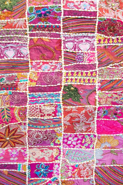 Tissu indien multicolore
