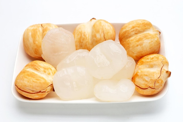 Toddy palmier sur fond blanc