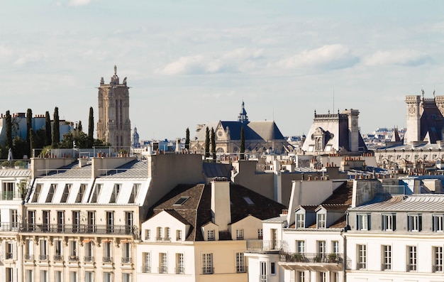 Les toits parisiens