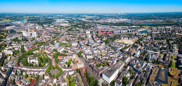 Toits de la ville de Duisbourg en Allemagne