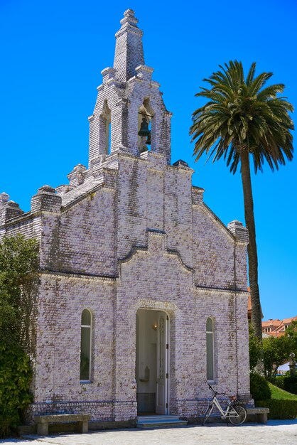 La toja île Toxa Chapelle faite de coquillages