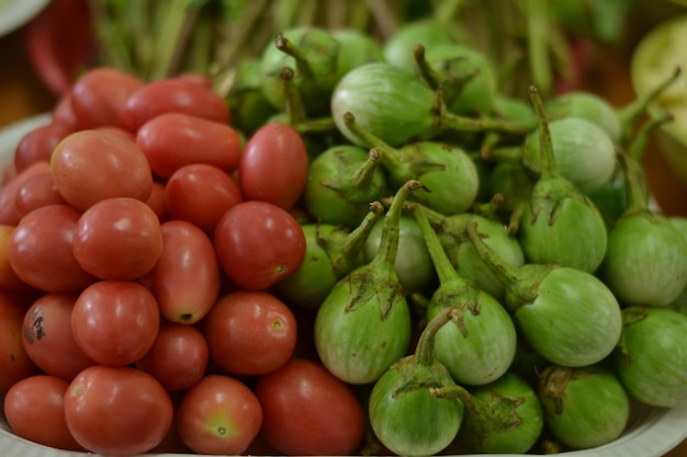 Photo tomate pour la salade de papaye verte