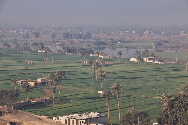 Tombes des pharaons à Amarna sur les rives du Nil, Egypte