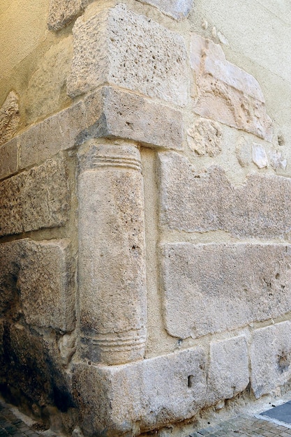 Torre del homenaje dans la ville de huescar grenade