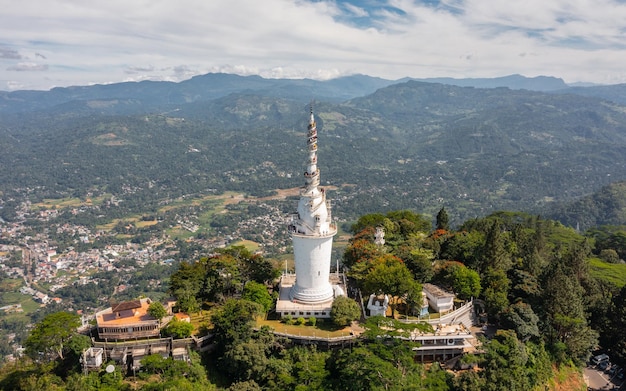 Photo la tour ambuluwawa est située au sri lanka.