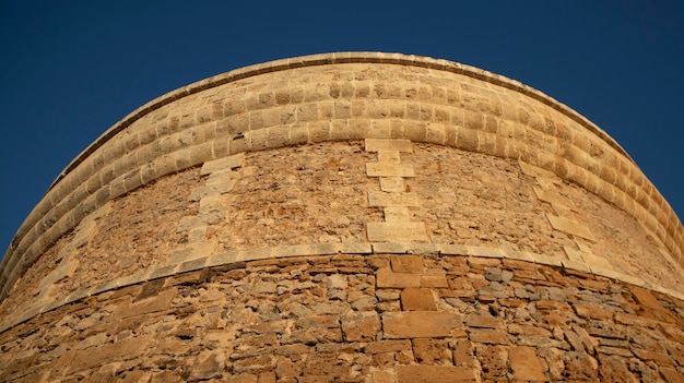 Une tour dans le château