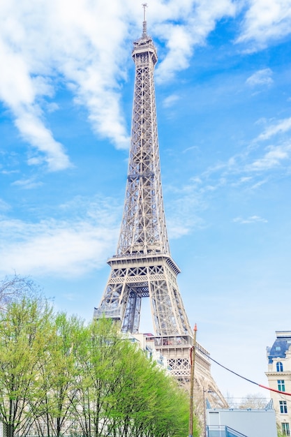 Tour Eiffel à l&#39;heure du matin