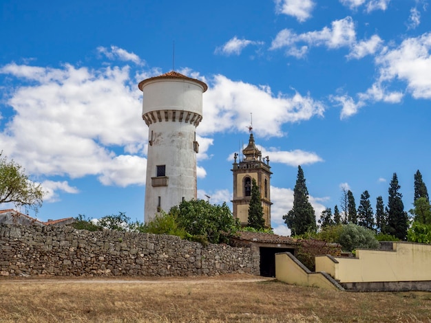 Tour de l'horloge du village historique d'Almeida Portugal