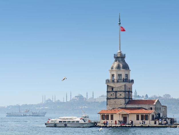 Photo tour de la jeune fille à istanbul, turquie