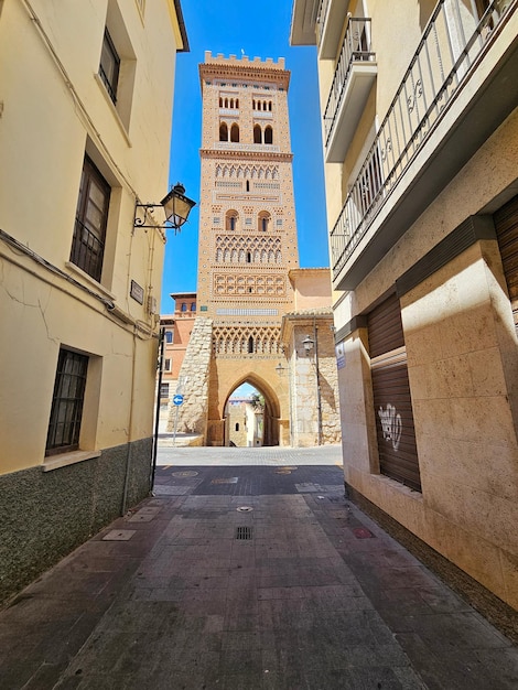 La tour mudéjar de San Martin à Teruel, site du patrimoine mondial