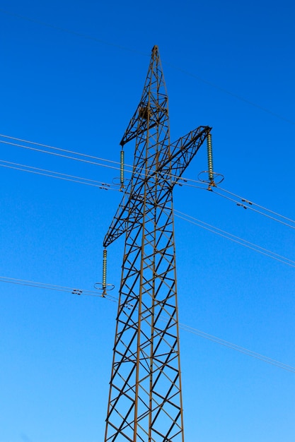 Tour de puissance à haute tension