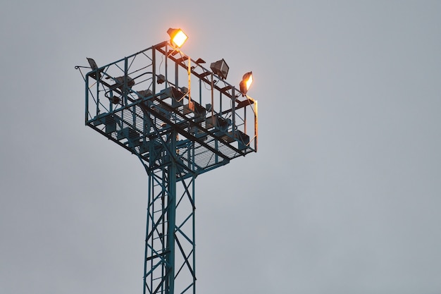 Tour de sécurité avec lumières