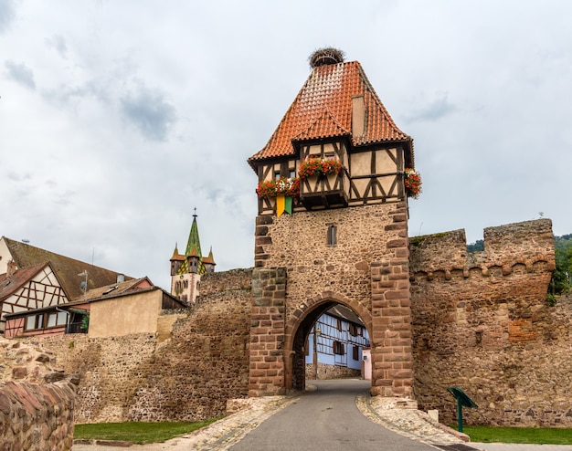 Tour des sorcières à Chatenois