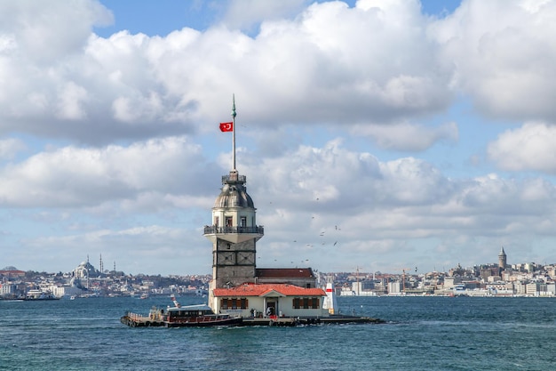 Photo tour de la vierge (kiz kulesi), istanbul / turquie