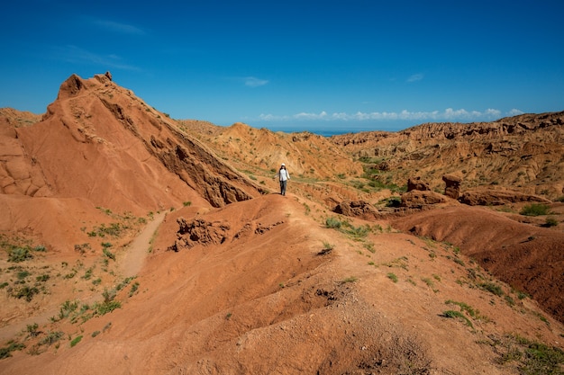 Touriste dans le canyon