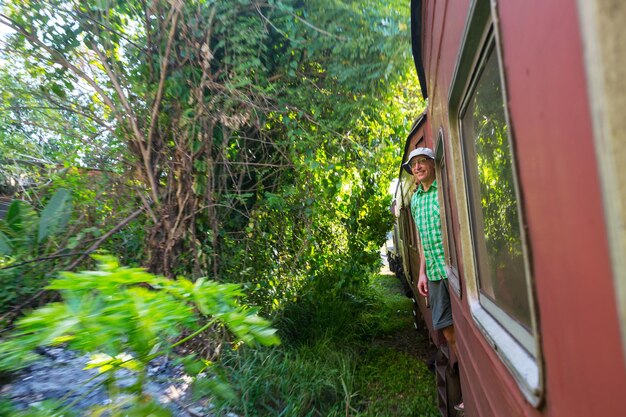 Photo touriste dans le train