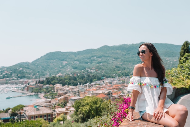 Touriste, regarder, scénique, vue, cinque terre, ligurie, italie