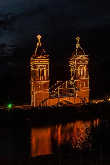 Tours de l'église submergée de la ville d'Ita à Santa Catarina