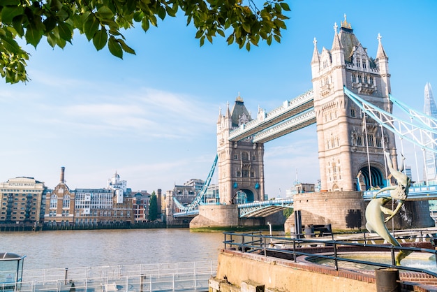 Tower Bridge à Londres