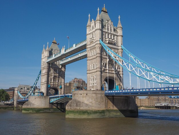 Tower Bridge à Londres