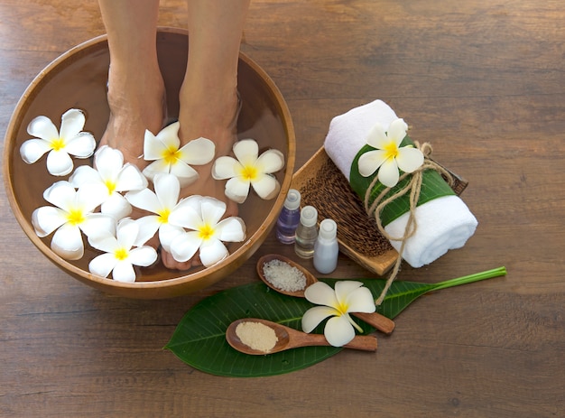 Traitement et produit de massage Thai Spa