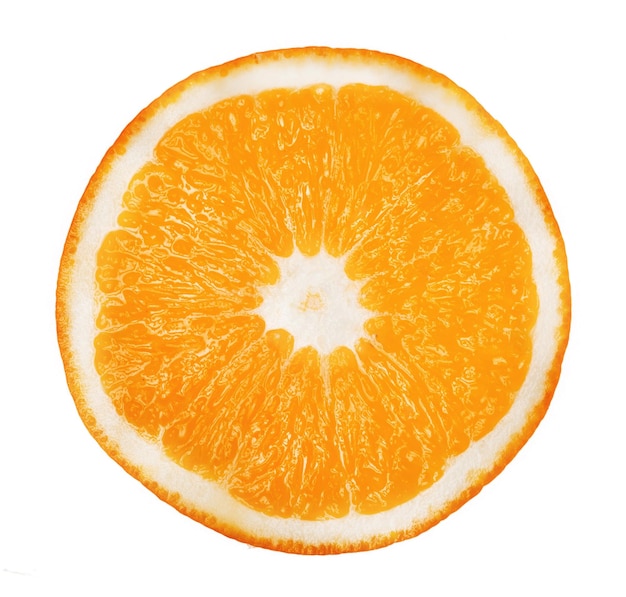 tranche d'orange isolée sur blanc