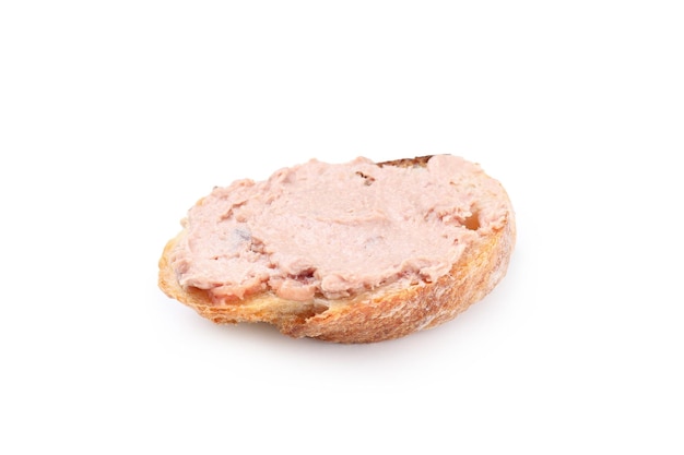 Tranche de pain avec pate isolé sur fond blanc