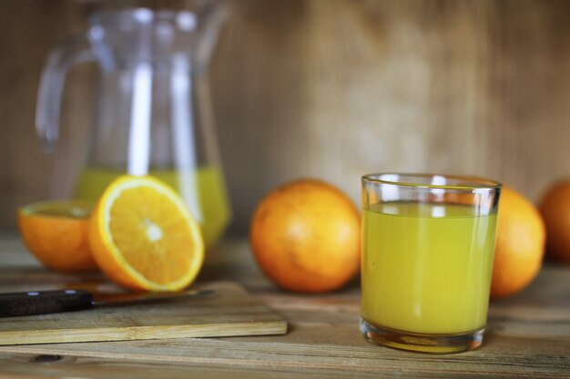 Tranche de verre de jus d'orange