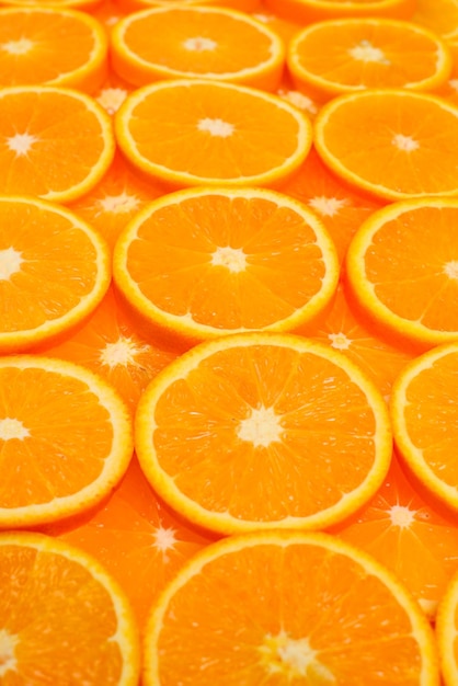 Photo des tranches d'orange en arrière-plan vue de haut