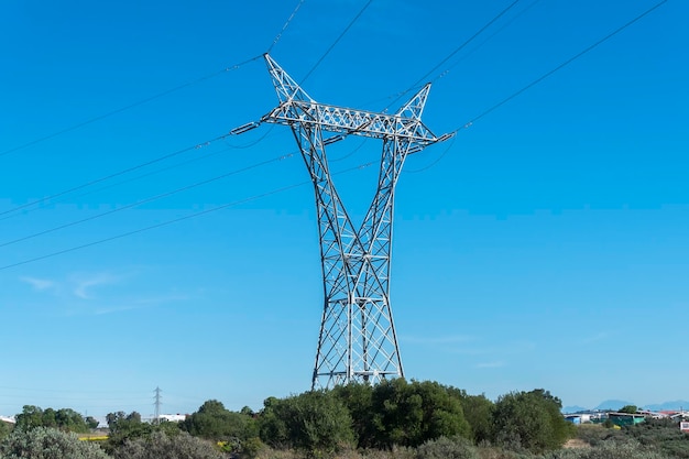 Transport d'énergie par pylône électrique