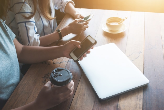 Photo travailler à travers un système de communication sans fil