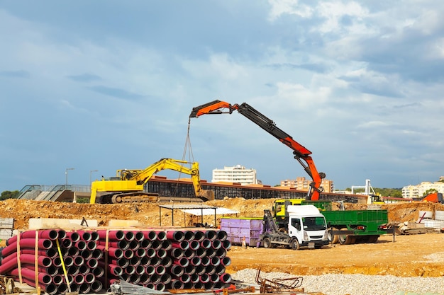 Travaux d'équipements de fret sur crémaillère Construction d'un nouveau terminal portuaire