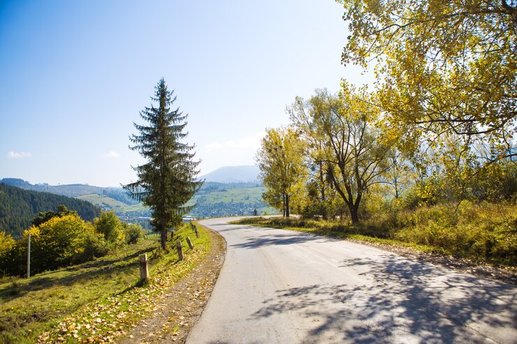 Très beaux panoramas d'automne des Carpates, Ukraine.