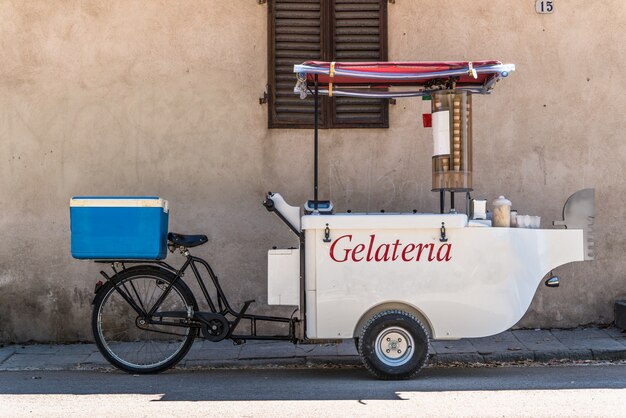 Tricycle à Crème Glacée Mobile