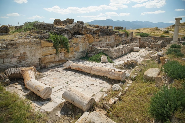 Photo tripolis sur la ville antique de méandre à denizli turkiye