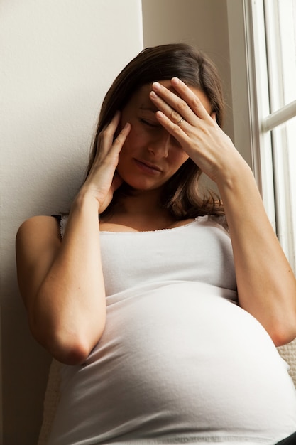 Triste femme enceinte