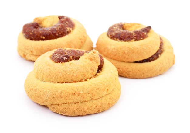 Trois biscuits avec de la confiture