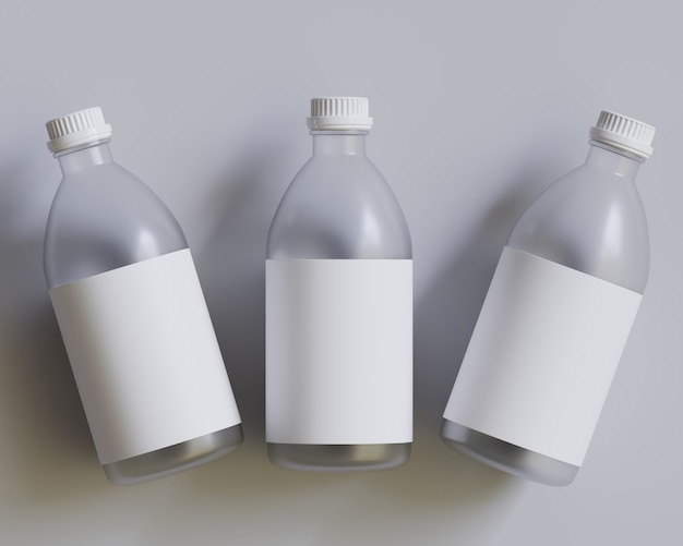 trois bouteilles d'eau avec une étiquette blanche qui dit " pur "